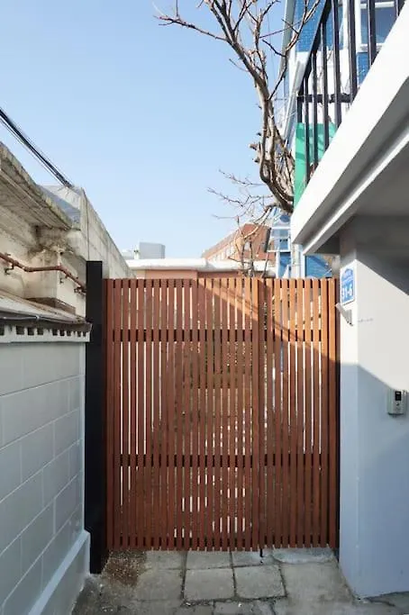 Hongdae Sunlight House-3Room2Bath ソウル特別市 別荘
